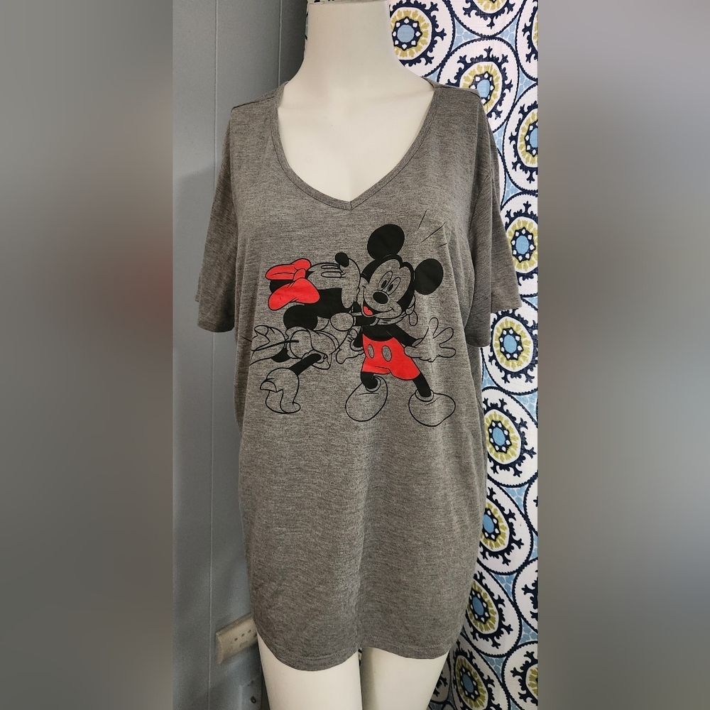 Disney Mickey and Minnie shirt